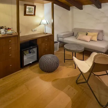 Rural Flor De Almendro 2* Loarre