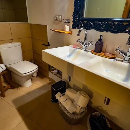 Rural Flor De Almendro 2* Loarre