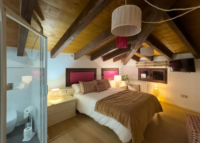 Rural Flor De Almendro Hotel 2*