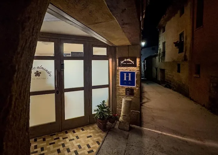 Hotel Rural Flor De Almendro 2*