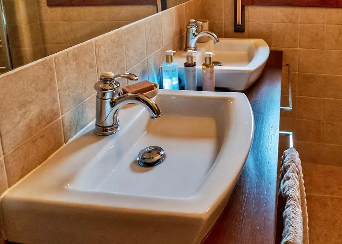 Rural Flor De Almendro Hotel 2*